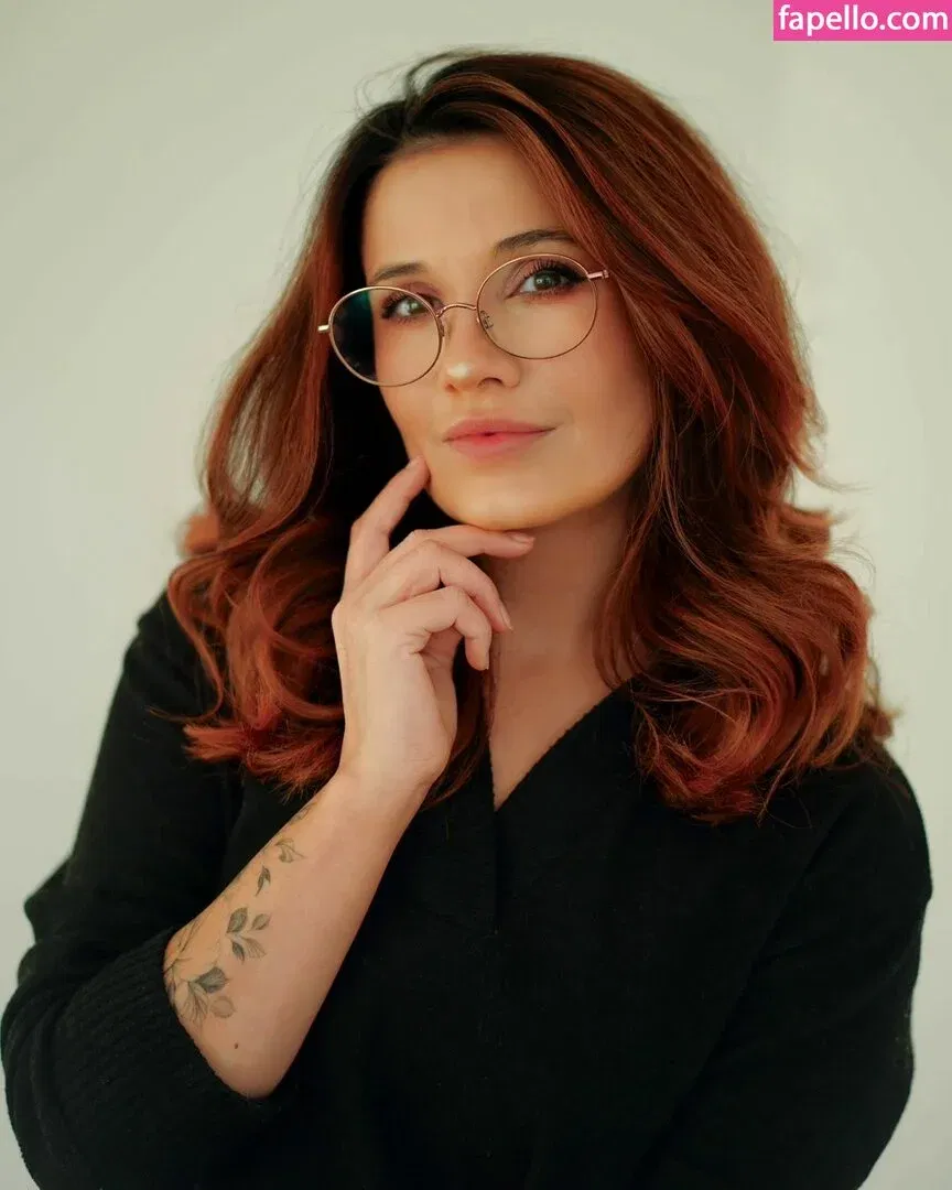 Cute Kami Onlyfans Photo Gallery 