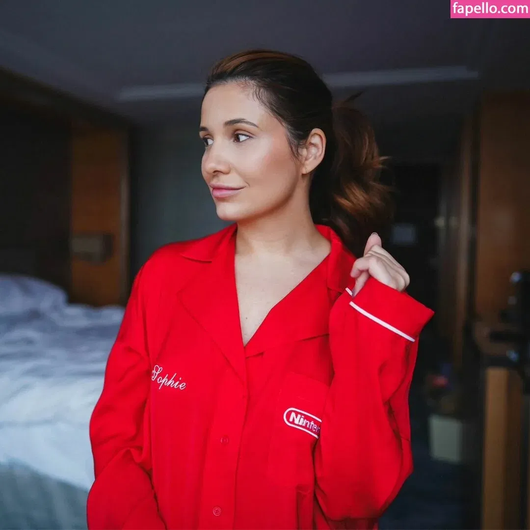 Cute Kami Onlyfans Photo Gallery 