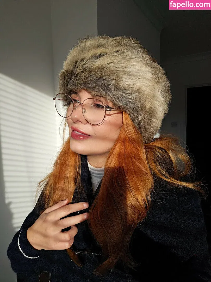 Cute Kami Onlyfans Photo Gallery 