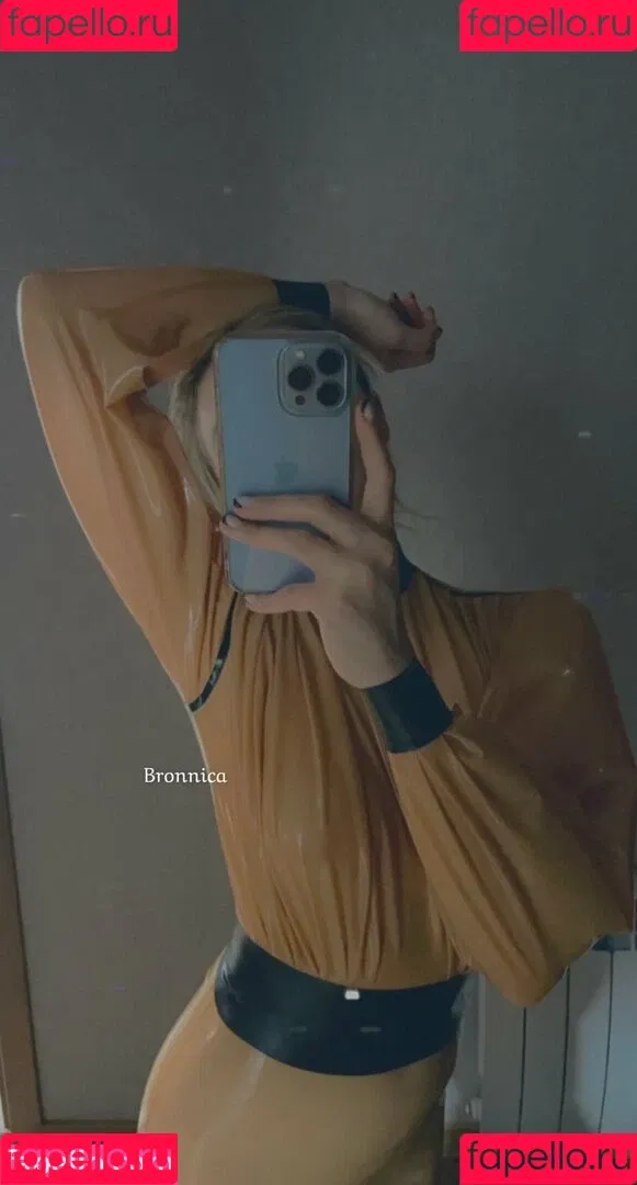Bronnica Onlyfans Photo Gallery 