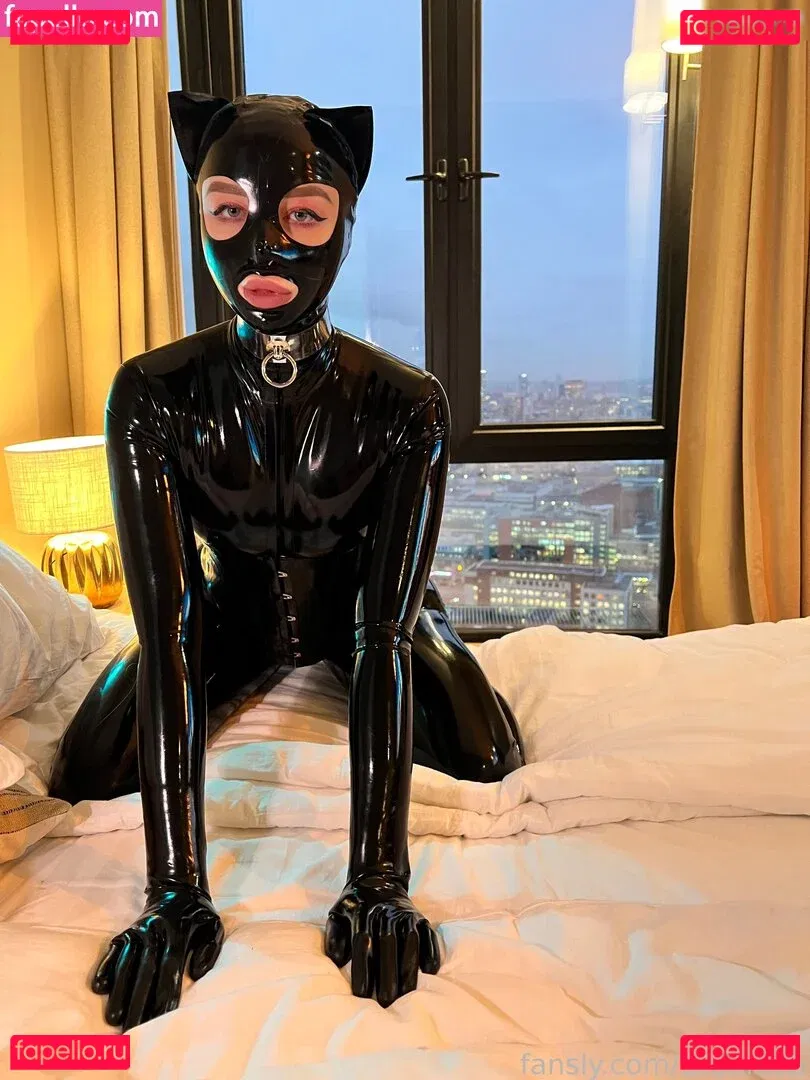 Bronnica Onlyfans Photo Gallery 