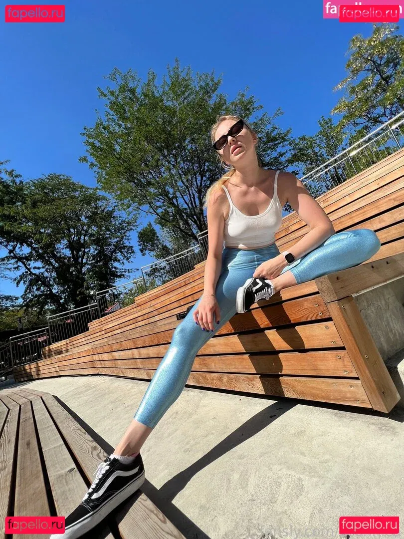 Bronnica Onlyfans Photo Gallery 