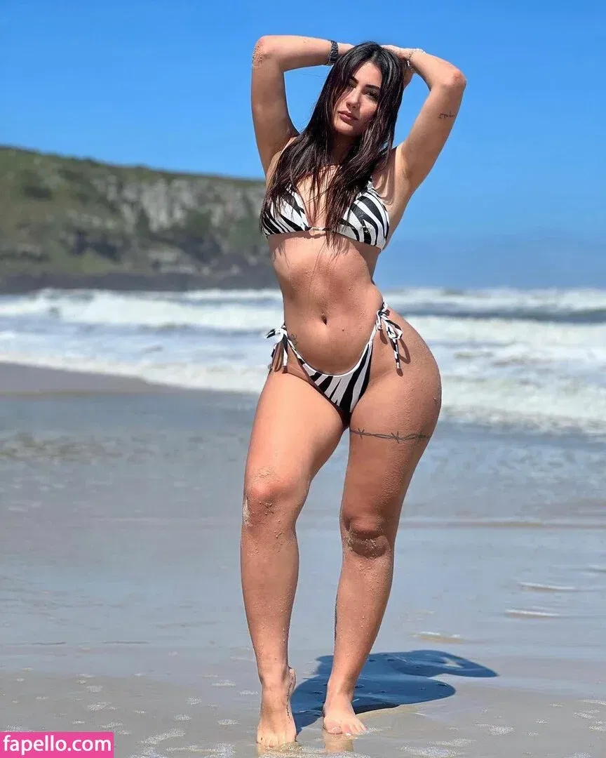 jjuliivargass Onlyfans Photo Gallery 