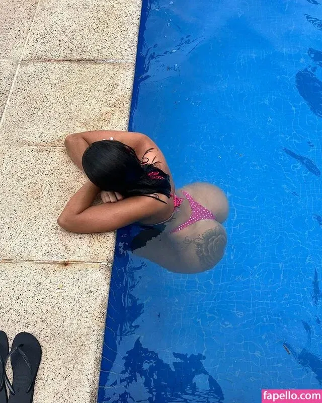 jjuliivargass Onlyfans Photo Gallery 