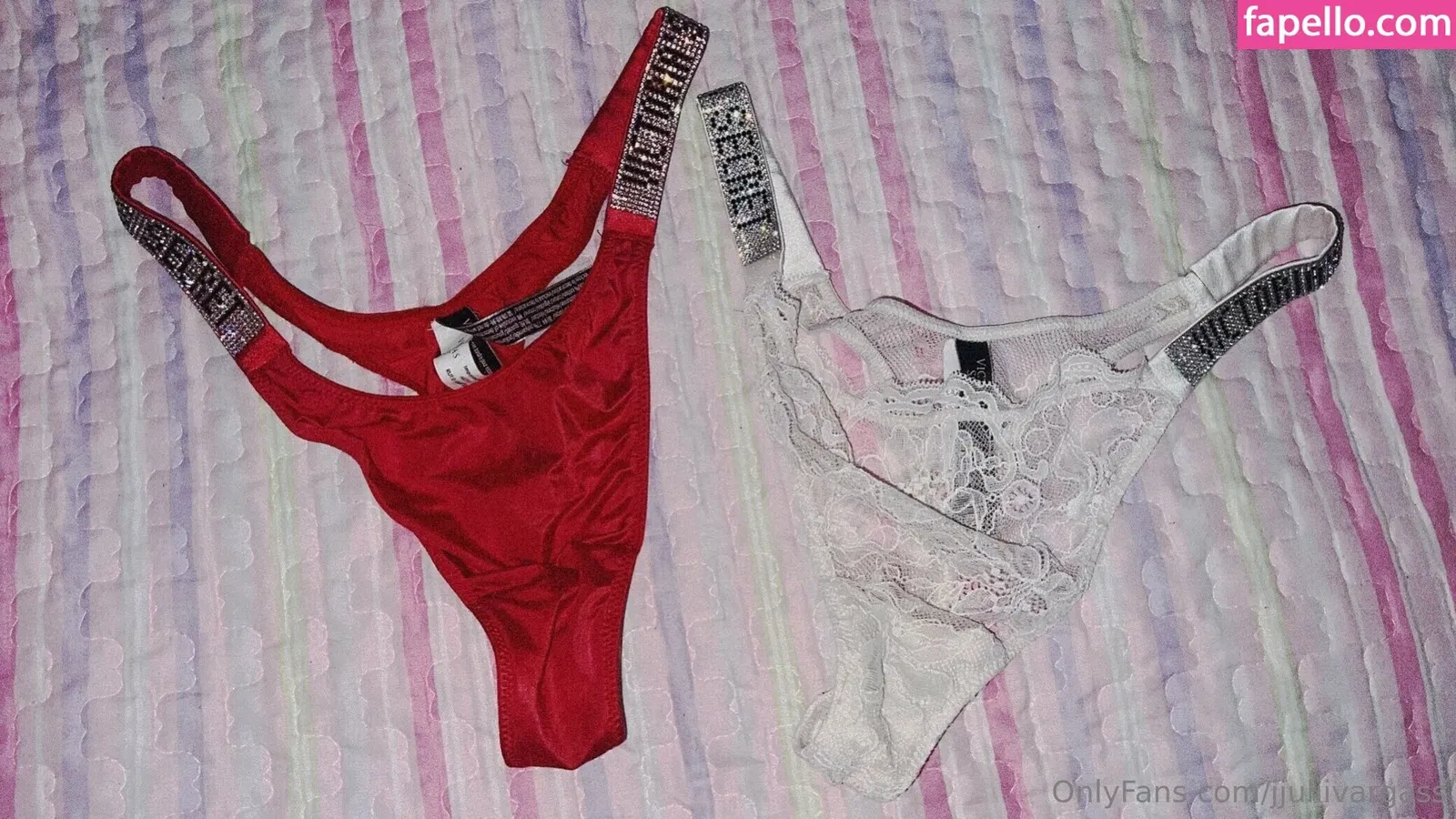 jjuliivargass Onlyfans Photo Gallery 