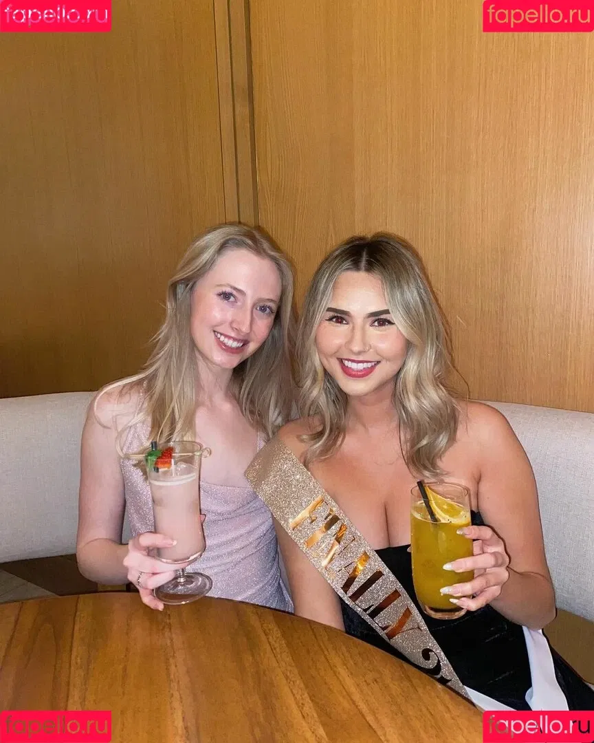 Heather Onlyfans Photo Gallery 