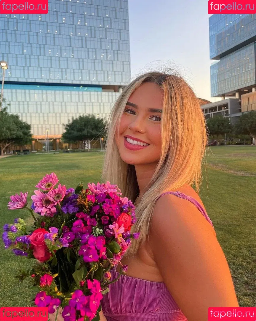 Heather Onlyfans Photo Gallery 