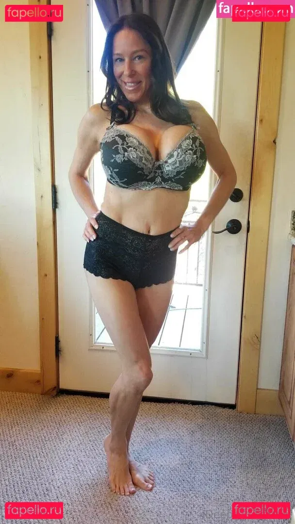 Heather Onlyfans Photo Gallery 