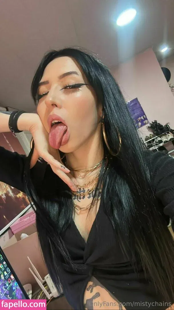 mistychains Onlyfans Photo Gallery 