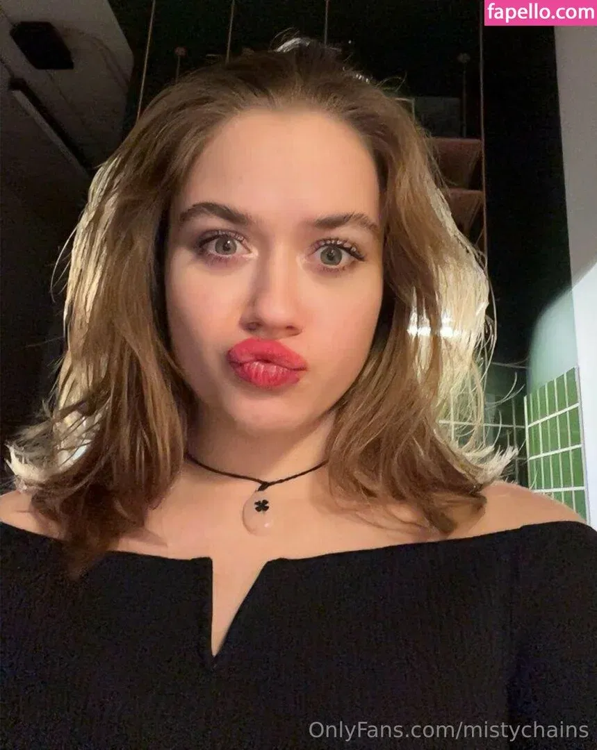 mistychains Onlyfans Photo Gallery 