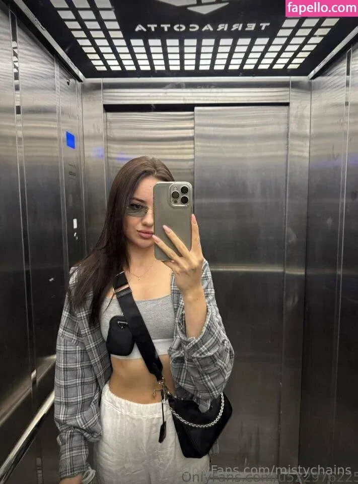 mistychains Onlyfans Photo Gallery 