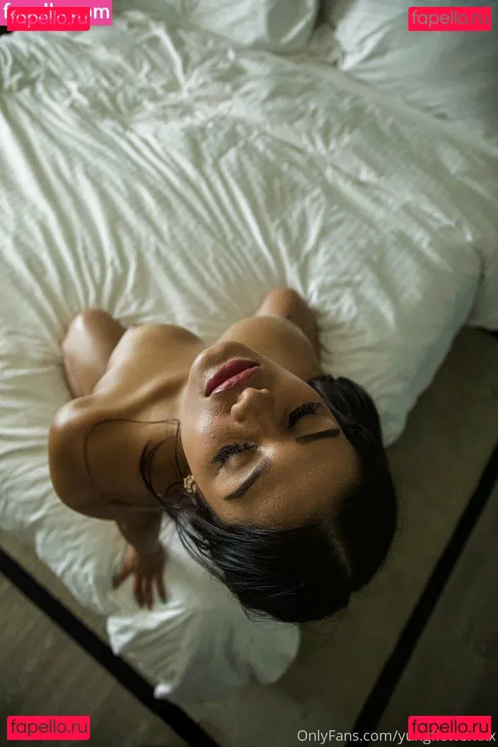 YoungFlower Onlyfans Photo Gallery 