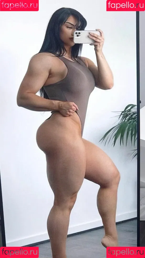Kiki Vhyce Onlyfans Photo Gallery 