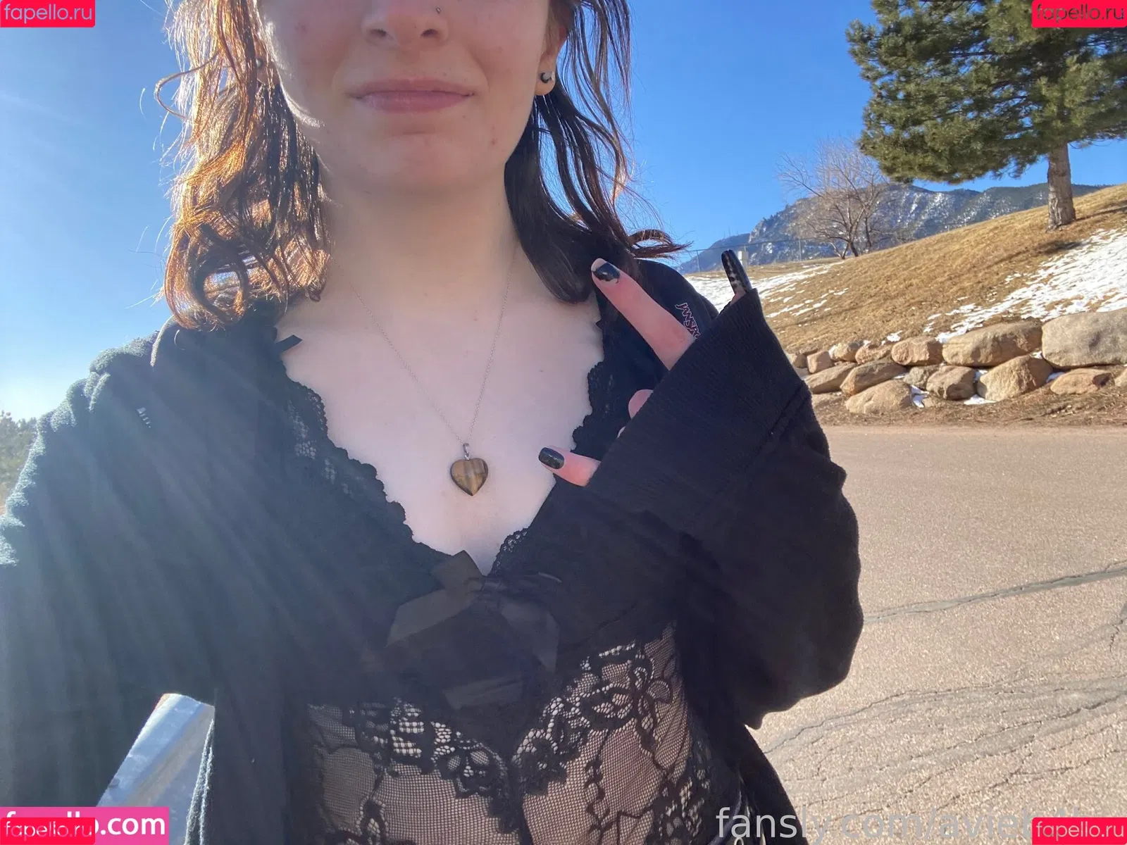 avieb4by Onlyfans Photo Gallery 