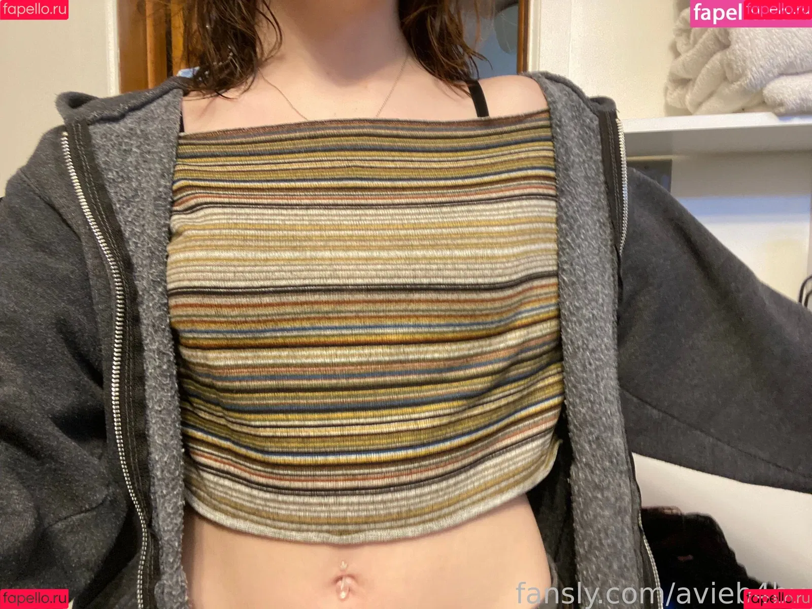 avieb4by Onlyfans Photo Gallery 