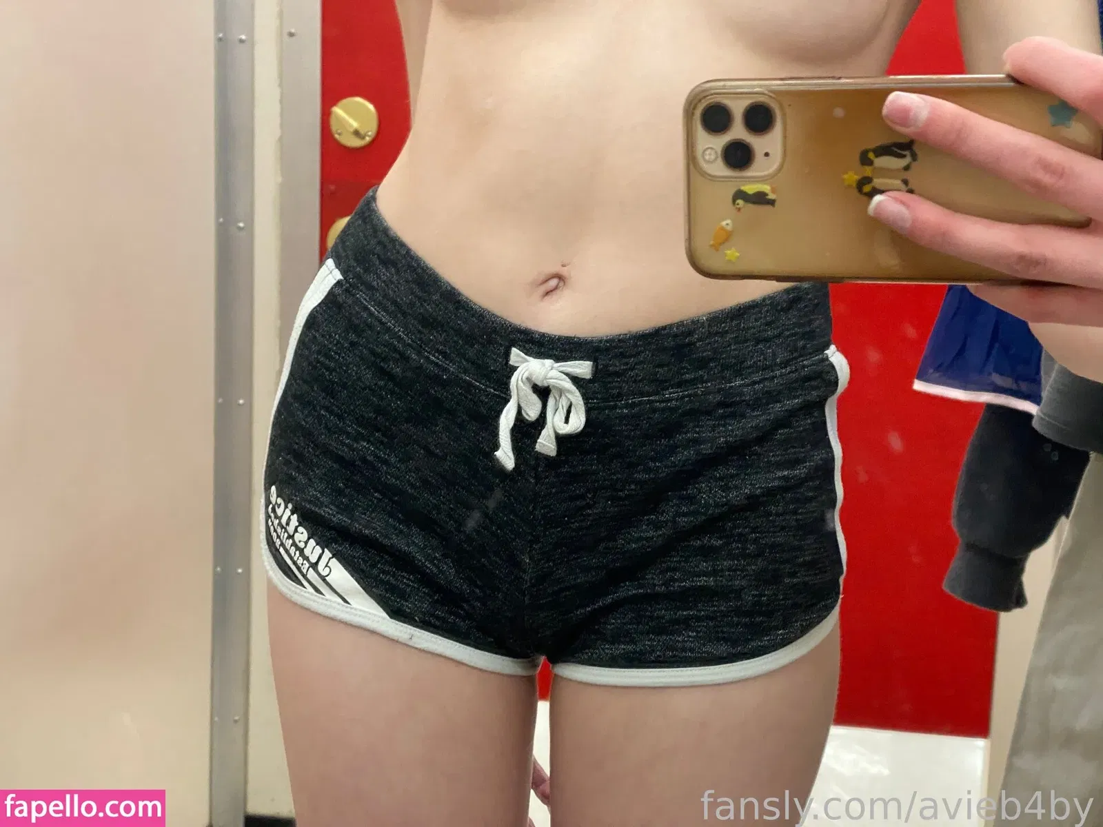 avieb4by Onlyfans Photo Gallery 