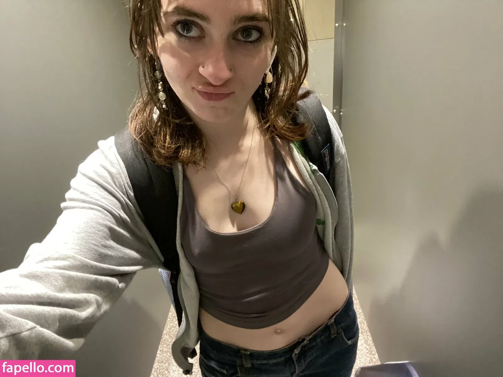 avieb4by Onlyfans Photo Gallery 