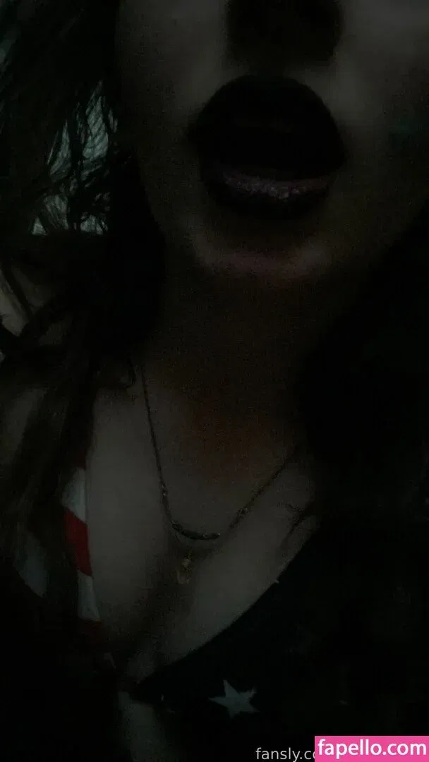 avieb4by Onlyfans Photo Gallery 