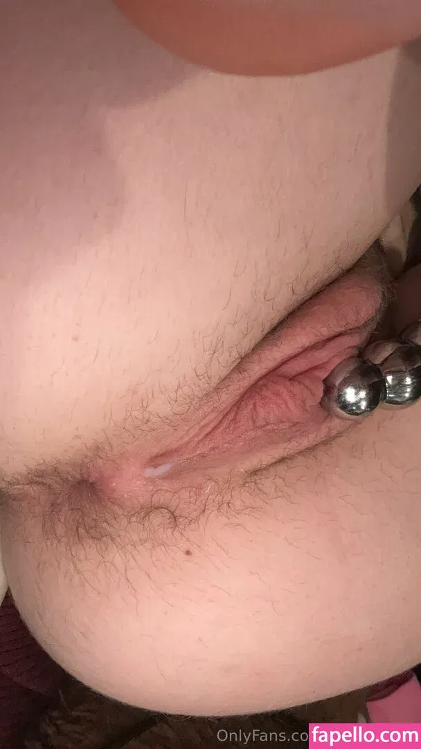 avieb4by Onlyfans Photo Gallery 