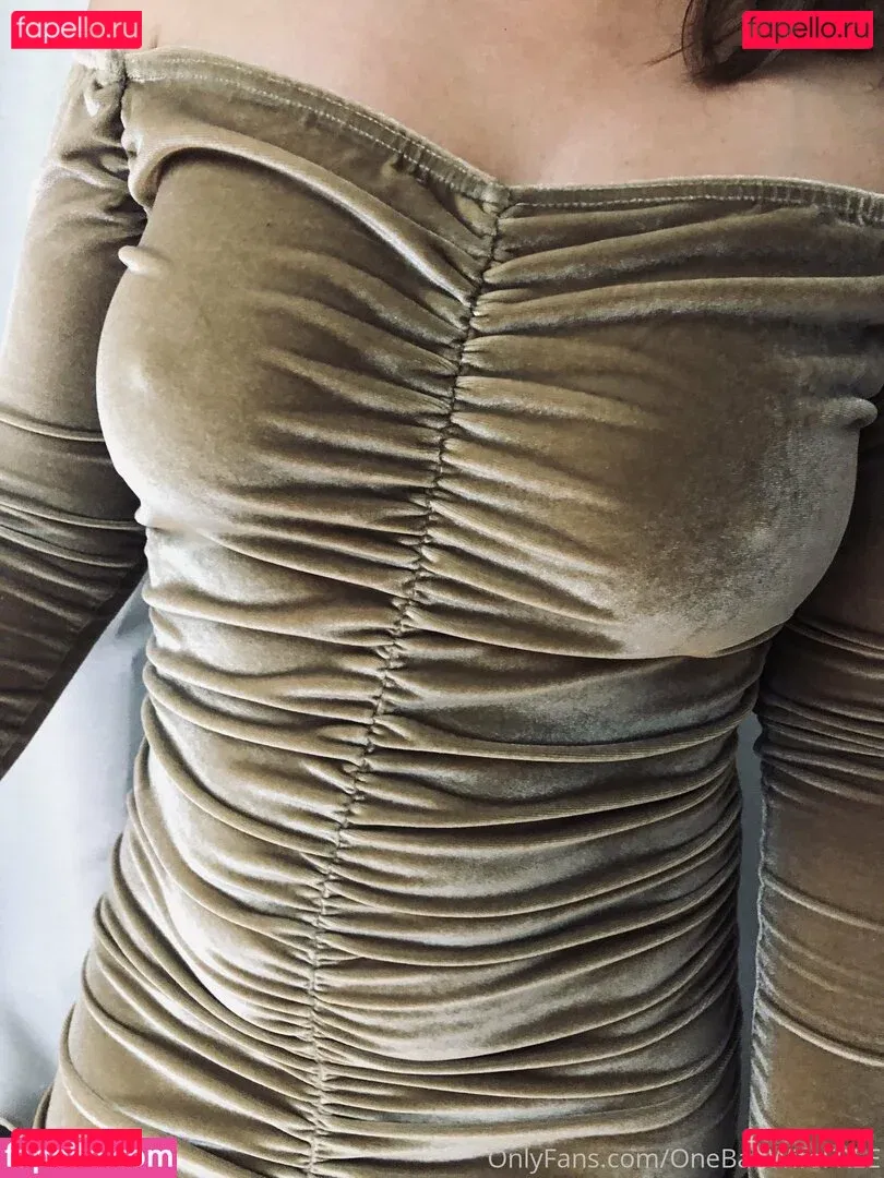 hotukm1lffree Onlyfans Photo Gallery 