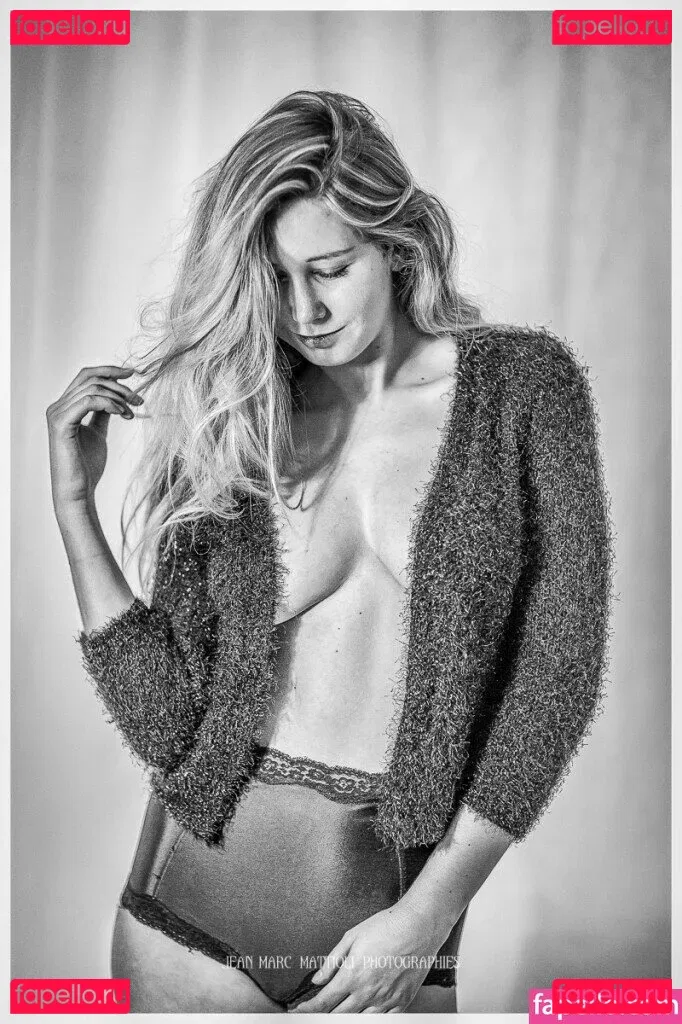 Amedea Onlyfans Photo Gallery 