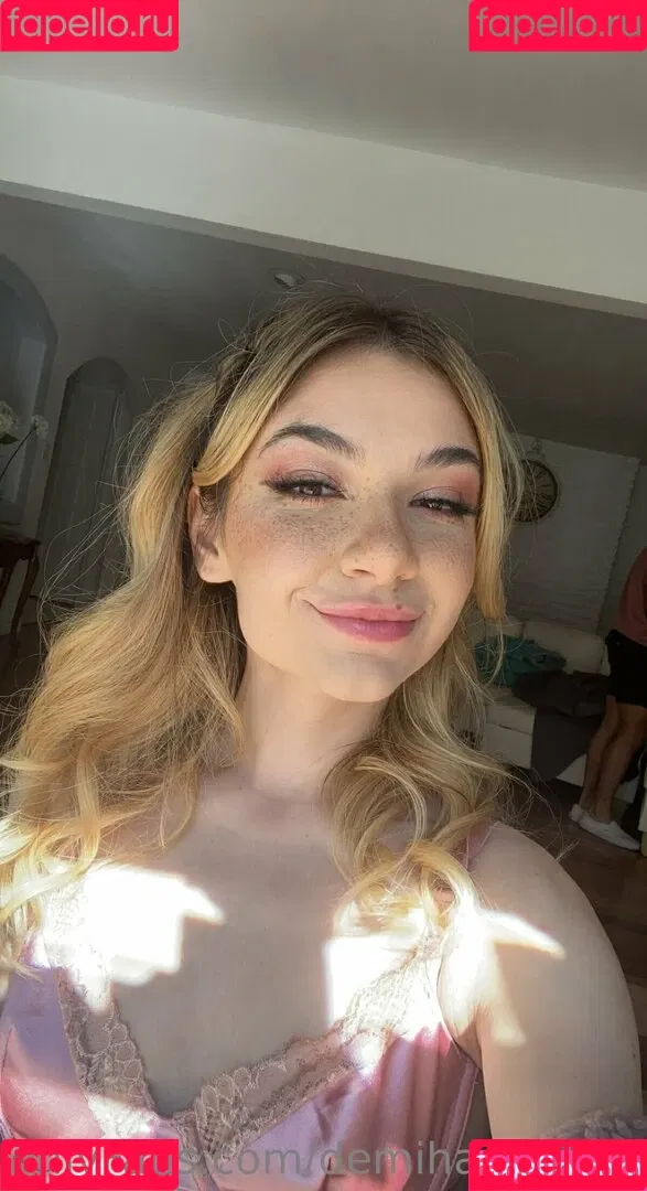 demihawksfree Onlyfans Photo Gallery 