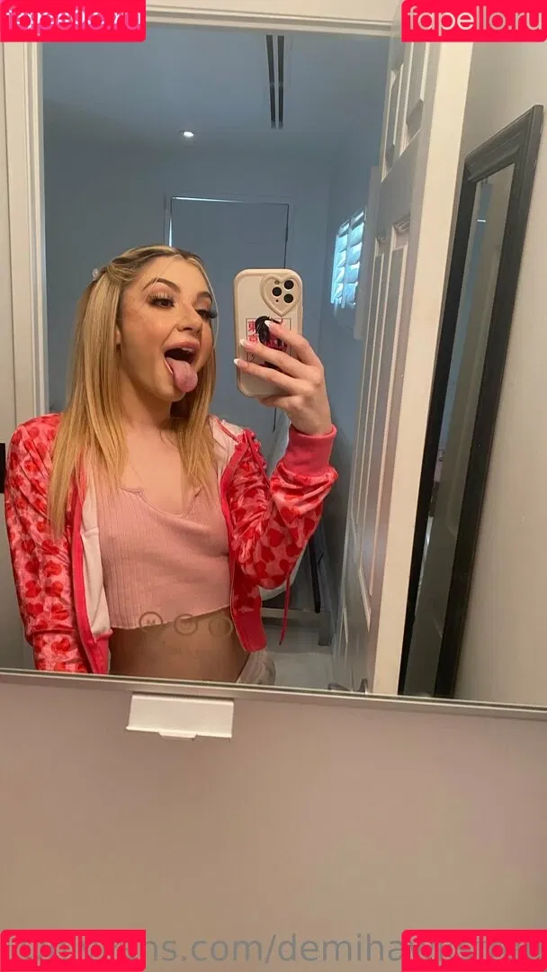 demihawksfree Onlyfans Photo Gallery 