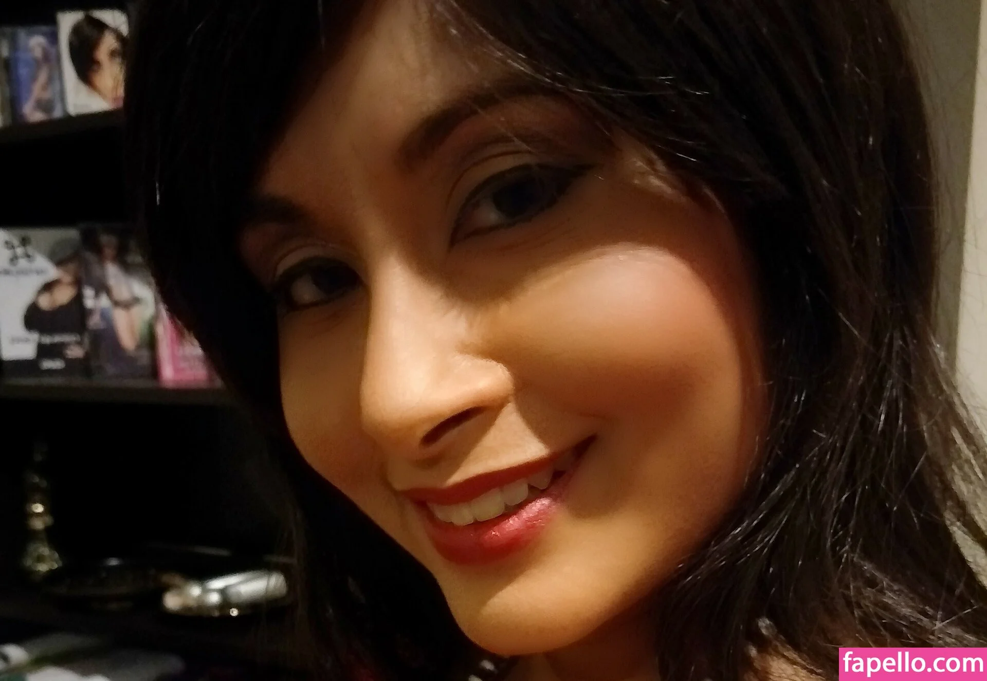 Aiysha Saagar Onlyfans Photo Gallery 