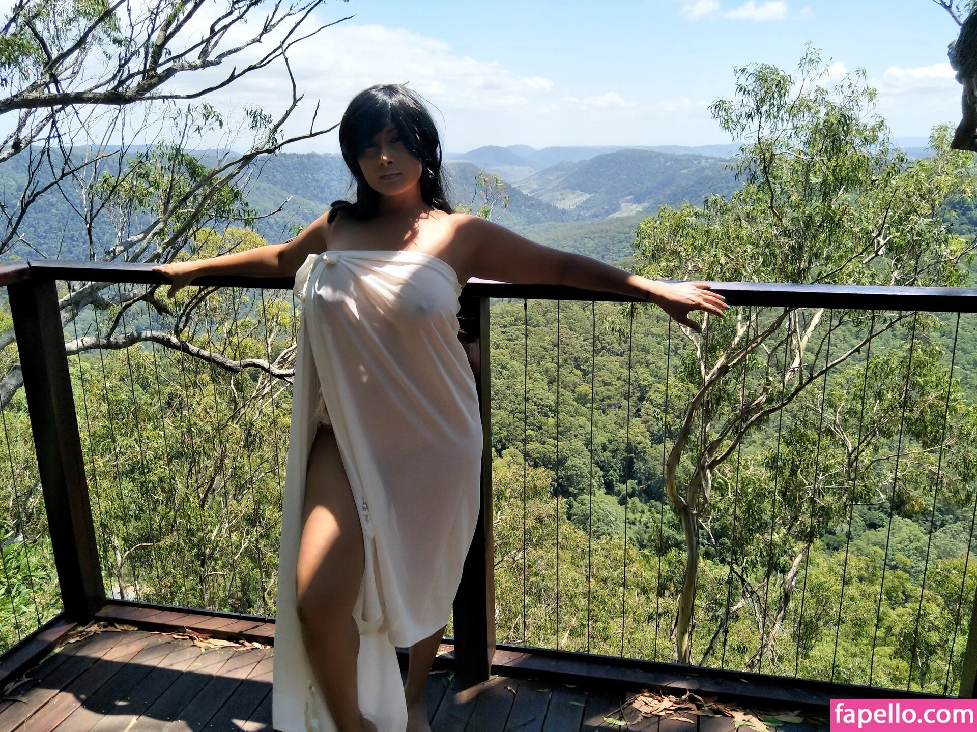 Aiysha Saagar Onlyfans Photo Gallery 