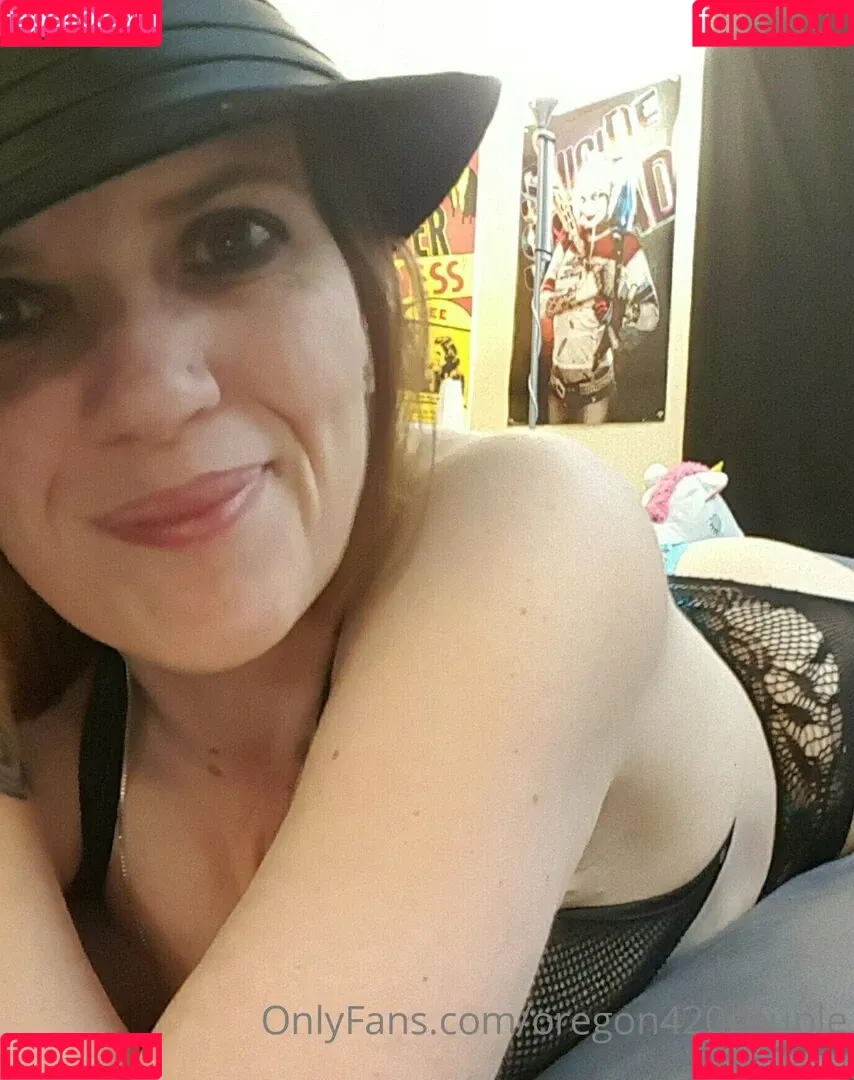 oregon420couple Onlyfans Photo Gallery 