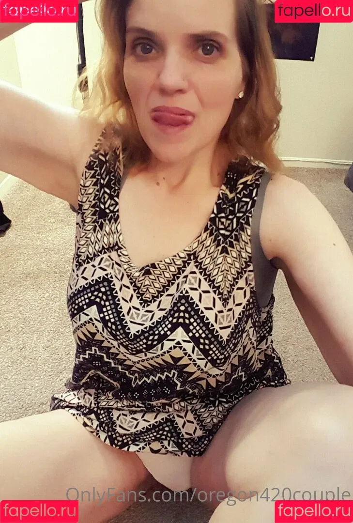 oregon420couple Onlyfans Photo Gallery 