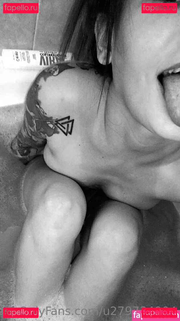 noe_waymefree240399 Onlyfans Photo Gallery 