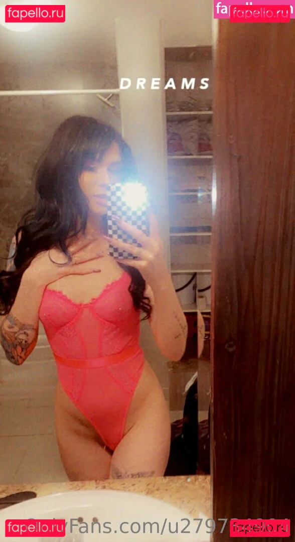 noe_waymefree240399 Onlyfans Photo Gallery 