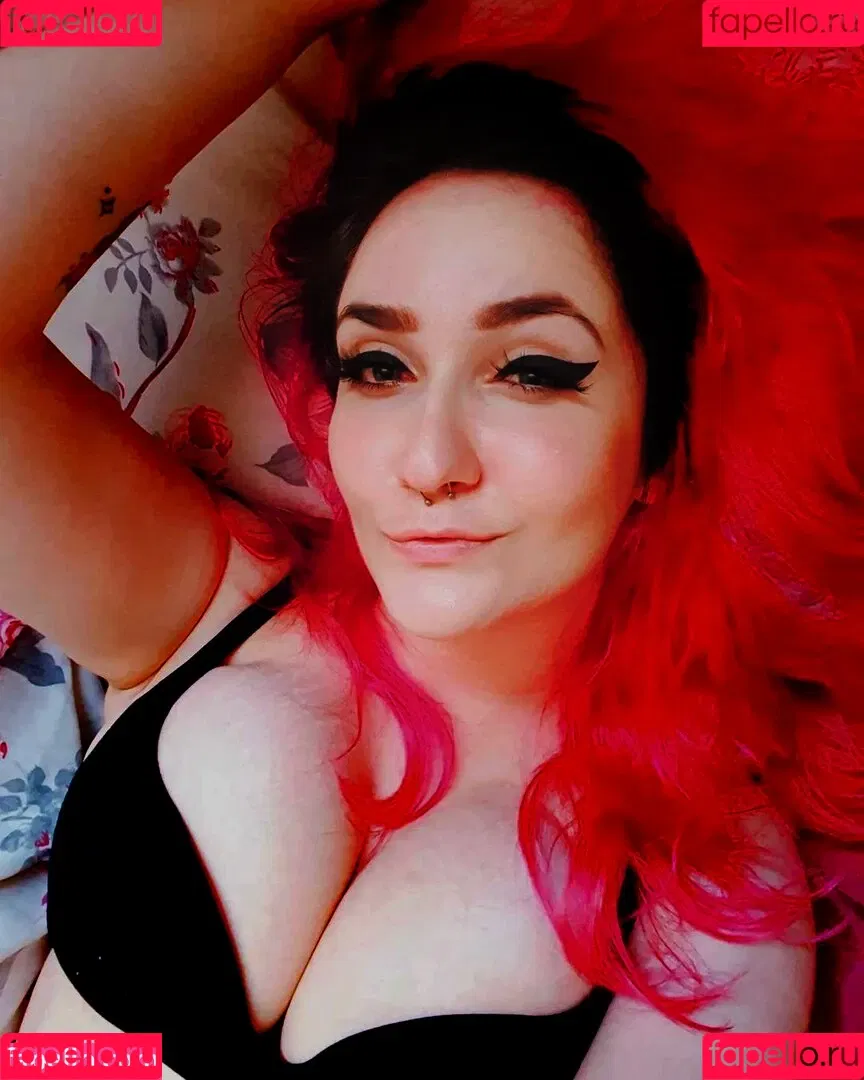 Zuzu Cosplay Onlyfans Photo Gallery 