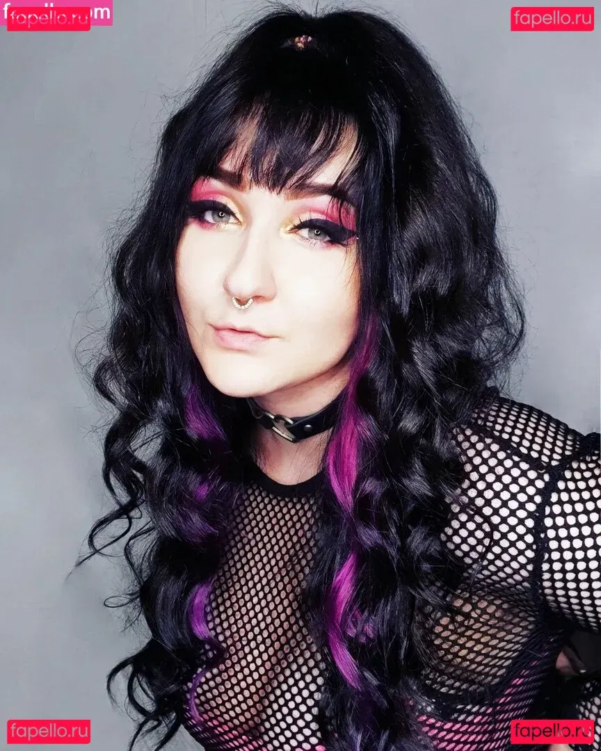 Zuzu Cosplay Onlyfans Photo Gallery 