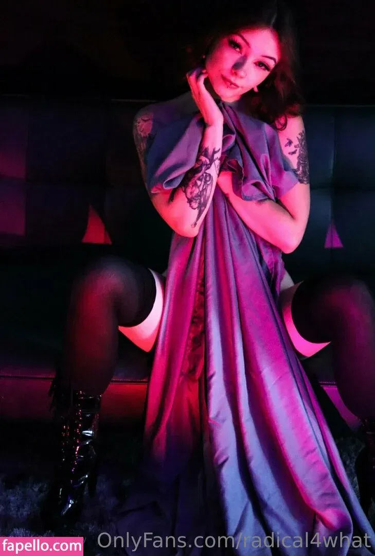 radical4what Onlyfans Photo Gallery 