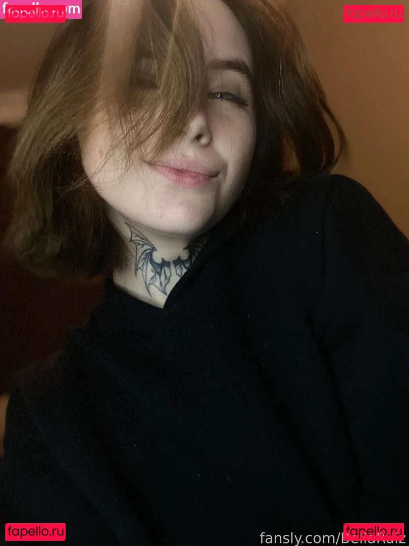 BellaRuiz Onlyfans Photo Gallery 