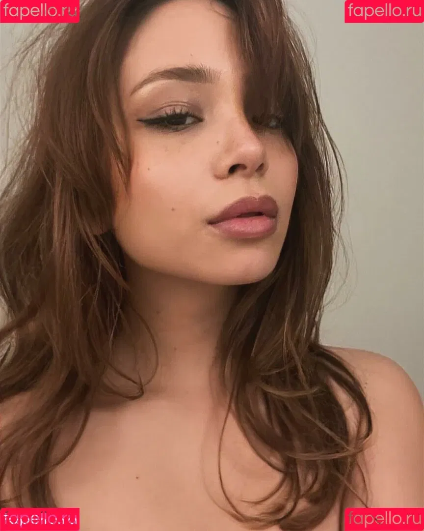 Nadia Goh Onlyfans Photo Gallery 