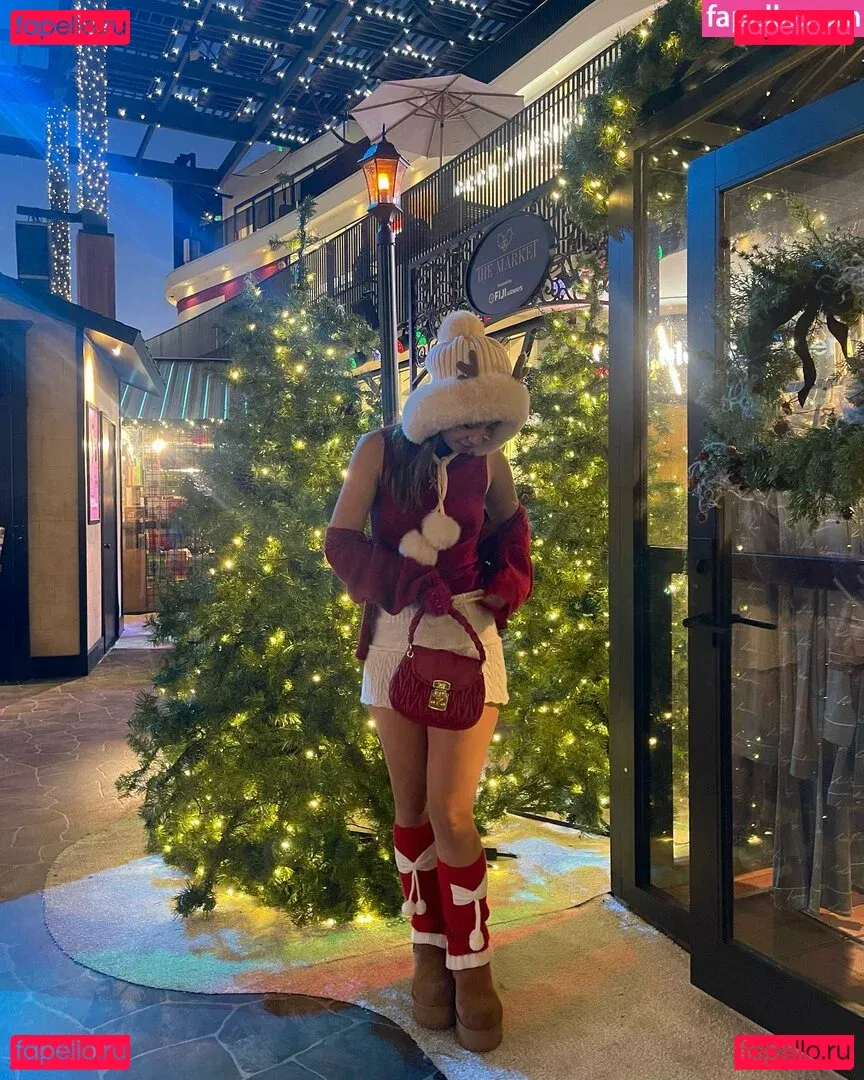 Nadia Goh Onlyfans Photo Gallery 