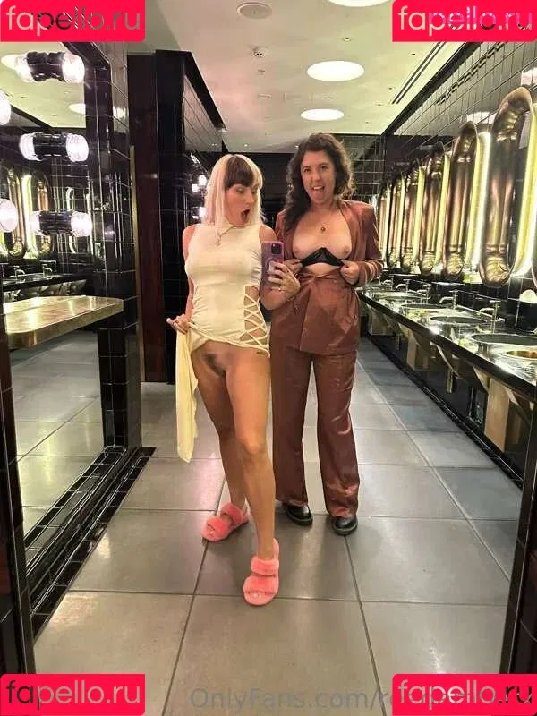 Reed Amber Onlyfans Photo Gallery 