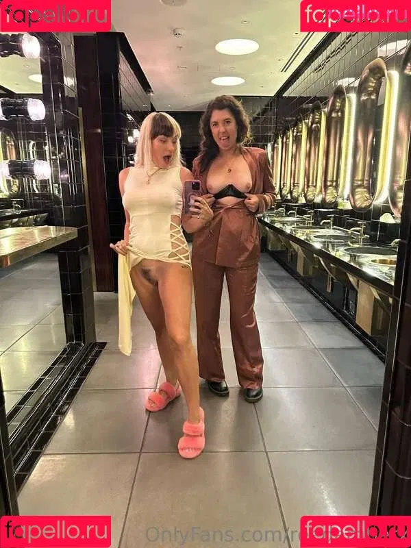 Reed Amber Onlyfans Photo Gallery 