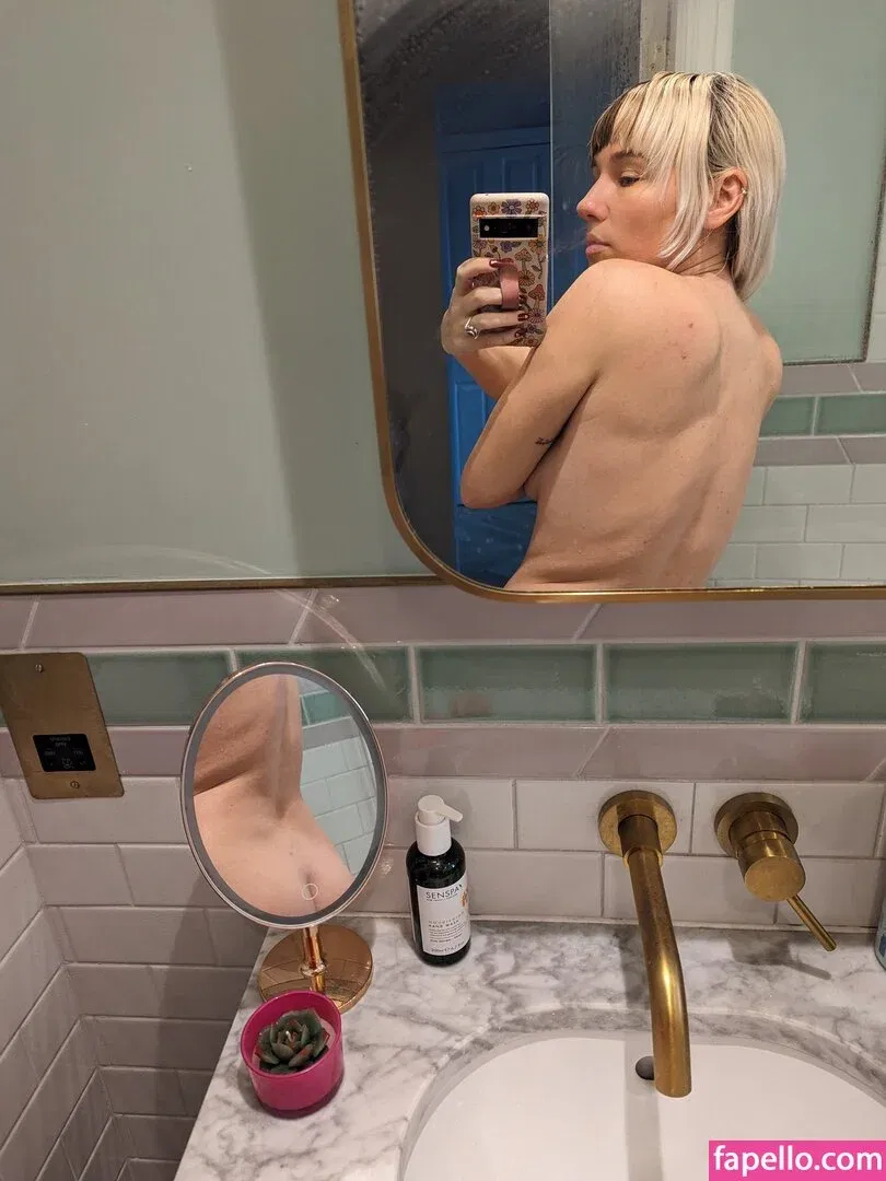 Reed Amber Onlyfans Photo Gallery 