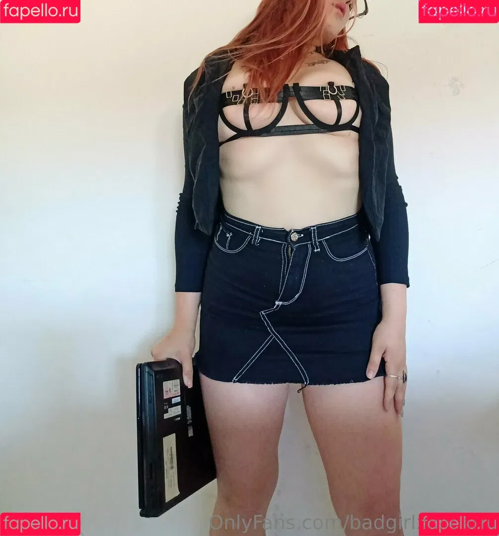 badgirlxxxcarol Onlyfans Photo Gallery 