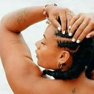 Ivens Peach Onlyfans Photo Gallery 