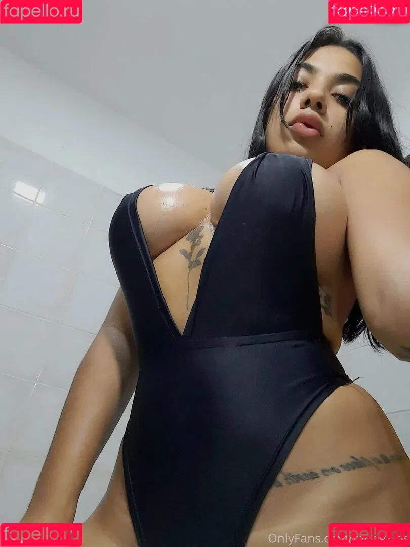 latinmodel Onlyfans Photo Gallery 