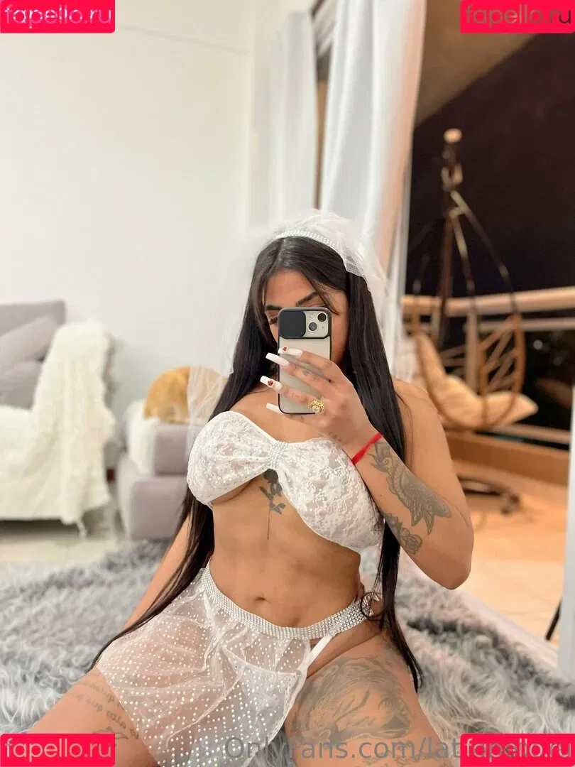 latinmodel Onlyfans Photo Gallery 