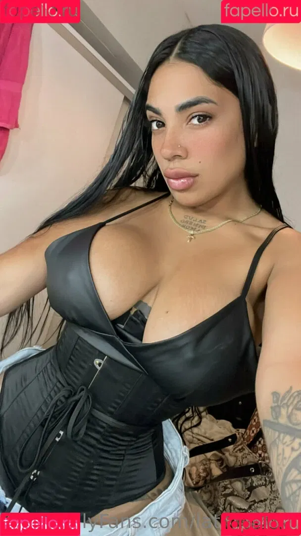 latinmodel Onlyfans Photo Gallery 