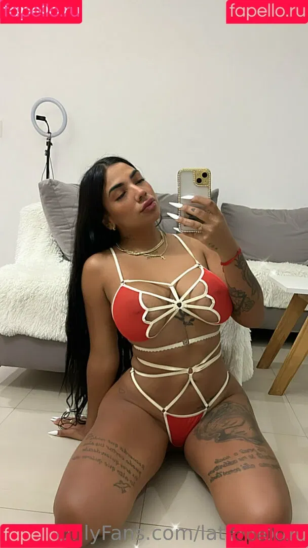 latinmodel Onlyfans Photo Gallery 