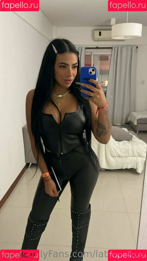 latinmodel Onlyfans Photo Gallery 