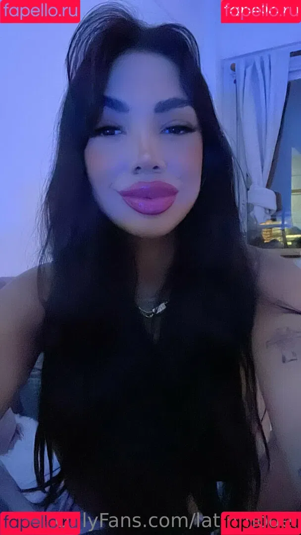 latinmodel Onlyfans Photo Gallery 